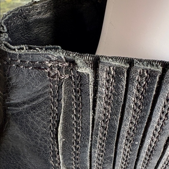 Women’s Black Ankle Boots - Picture 4 of 13